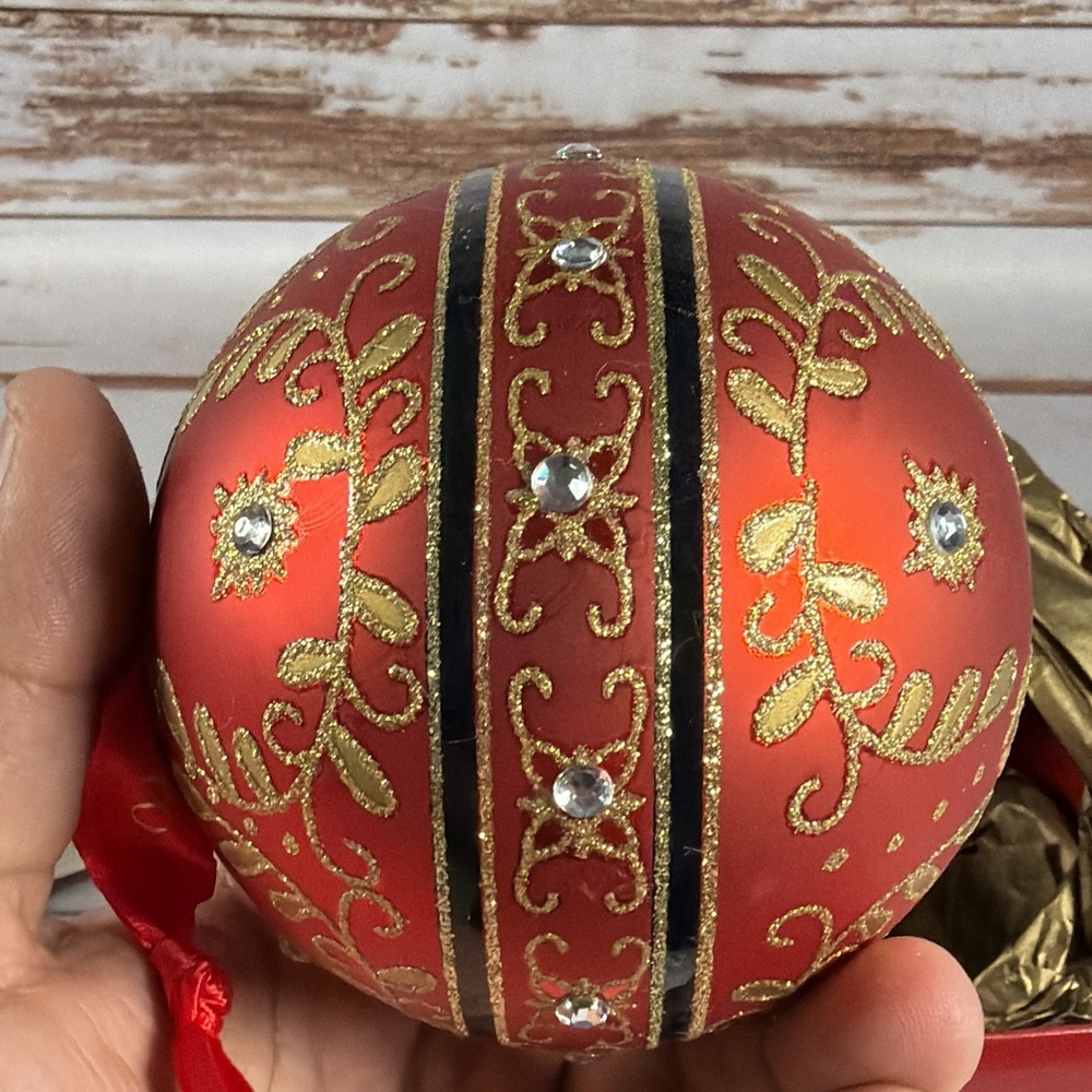 Waterford Holiday Heirloom Red Majestic Scroll Christmas Ornament w/ Box - Picture 4 of 7